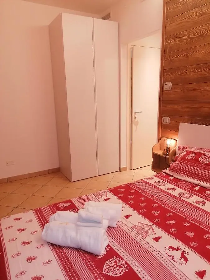 Azienda Agricola Agriturismo I Sei Petali Capo di Ponte 0*,